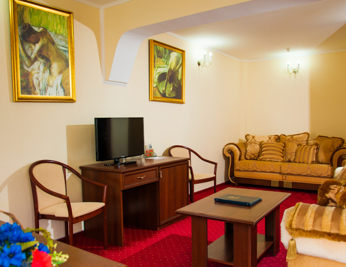 Suite 2 2-местный,2-комнатный (3-4 этажи) - Отель «1001 Ночь»